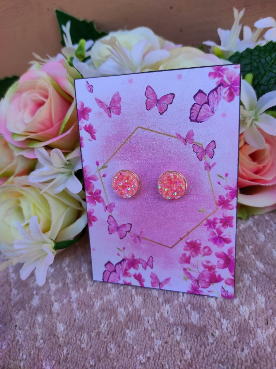 Világos rózsaszín durzy fülbevaló